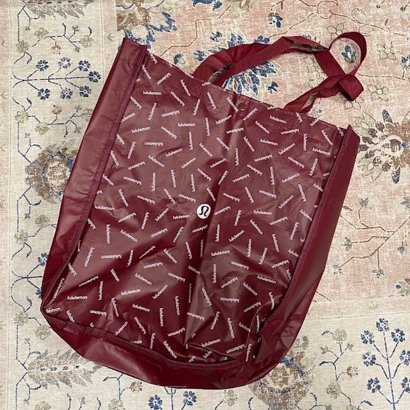 Lululemon Handbags - Lululemon Reusable Shopping Tote Bag‎ Burgundy Maroon All Over Logo Script Print
